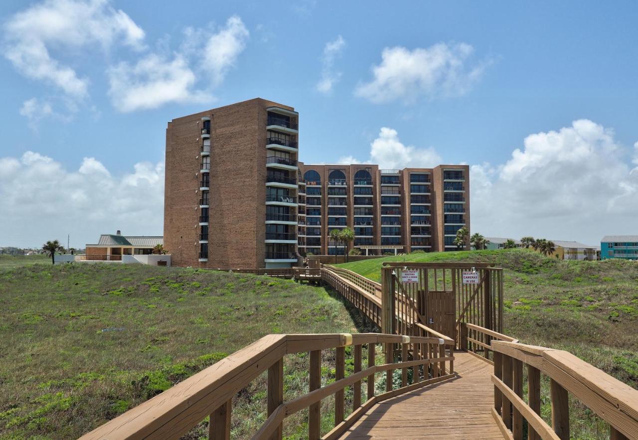 Costa Crinks At Aransas Princess Port Aransas